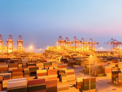 CK Hutchison plans $1bn port investment