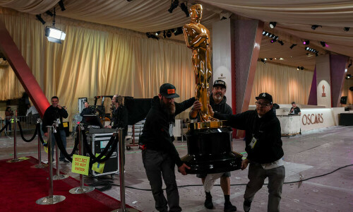 Oscars take the stage on Sunday with best picture up for grabs
