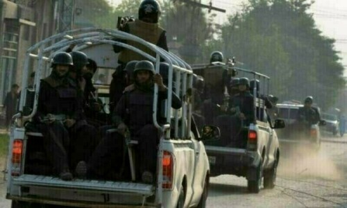9 civilians martyred, 16 injured as security forces foil Bannu Cantt attack
