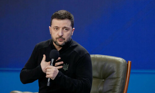Zelensky appeals to Trump after US halts Ukraine aid