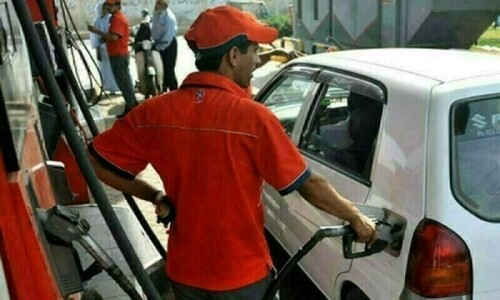 ہائی آکٹین فیول کی فروخت نے ریکارڈ سطح کو چھو لیا ہائی آکٹین فیول کی فروخت نے ریکارڈ سطح کو چھو لیا