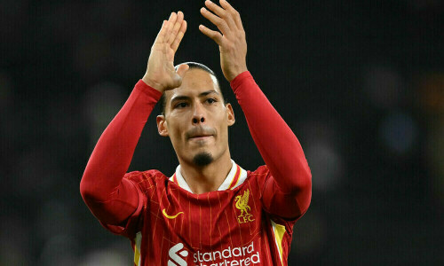 Liverpool must be ready to &lsquo;suffer&rsquo; in PSG return leg, says Van Dijk