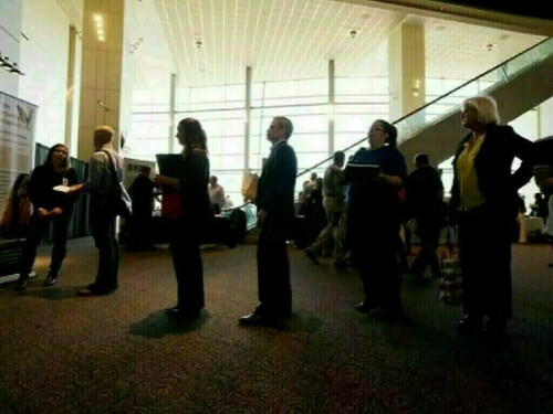 US weekly jobless claims fall more than expected