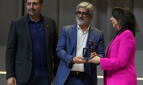 Women's empowerment: Mobilink Bank bags &lsquo;CMO Marketing Campaign Award&rsquo;