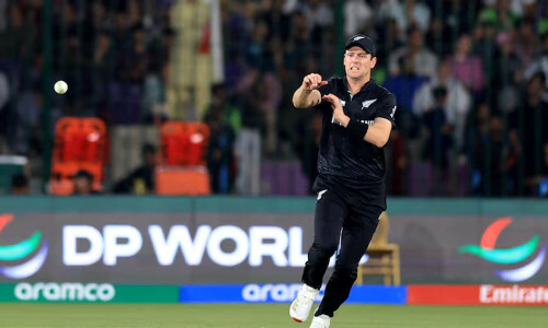 New Zealand fret over Henry&rsquo;s fitness and the Chakravarthy mystery