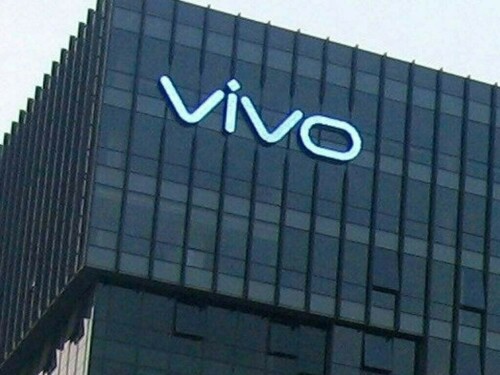 vivo V50 5G launched in Pakistan