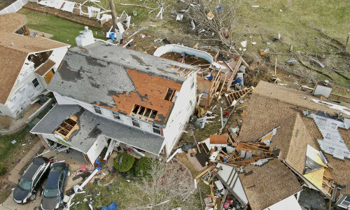 Tornadoes strike US South, killing 33 people amid rising risk, CNN says