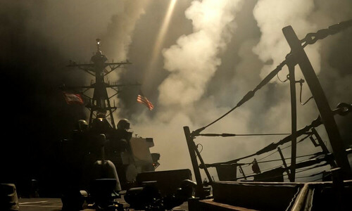 Yemen&rsquo;s Houthis claim US aircraft carrier attacks