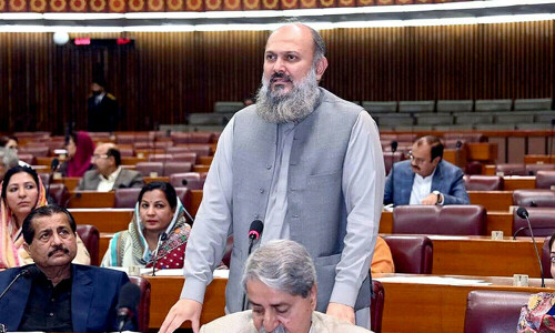 مالی سال 24 میں تجارتی خسارے میں کمی ہوئی