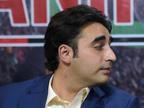 Bilawal visits Ibn-e-Qasim Park