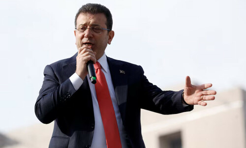 Turkiye detains Erdogan&rsquo;s main rival in what opposition calls &lsquo;coup&rsquo;