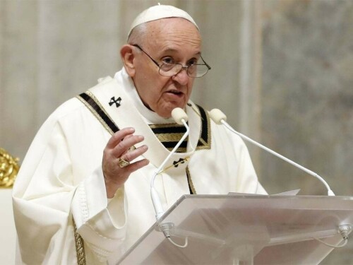 Pope calls for &lsquo;immediate&rsquo; end to Israeli strikes on Gaza