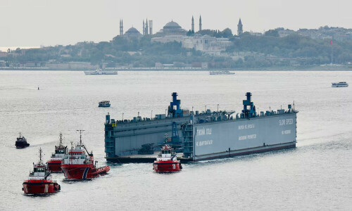 Russia, Ukraine agree to truce at sea and ban on energy attacks