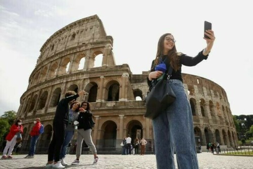 European states warn citizens over US travel restrictions