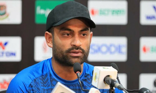 Bangladesh cricketer Tamim thanks fans after heart attack