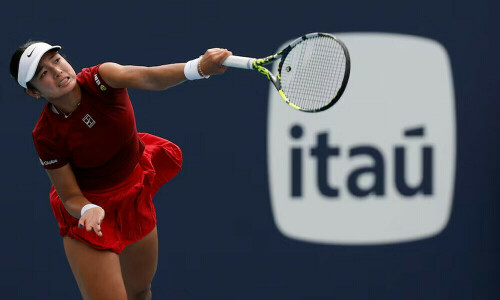Philippine wildcard Eala stuns Swiatek to reach Miami semis, Zverev out
