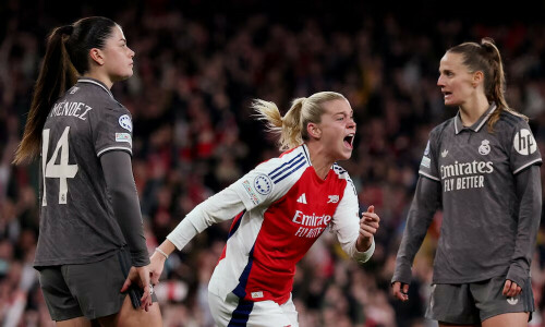 Arsenal into women&rsquo;s Champions League semis as Russo double seals 3-0 win over Real