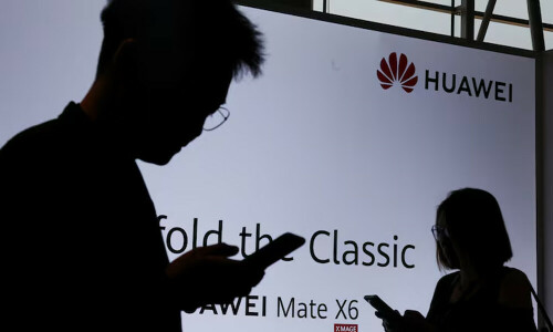 After years of survival, China&rsquo;s Huawei returns to revenue peak