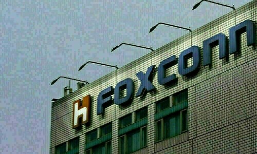 Foxconn reports record Q1 revenue, says it must closely watch global politics
