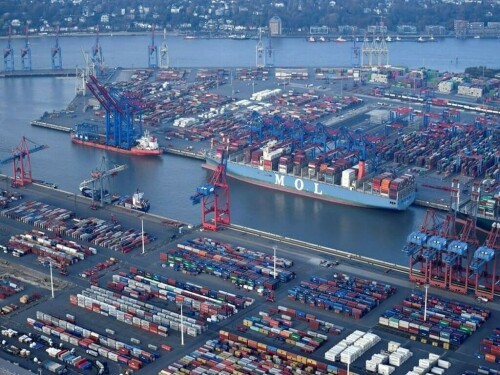 Trump tariff war rages