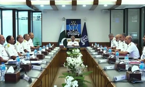 Naval Chief emphasizes need to maintain combat readiness to deal with all threats
