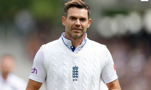 Former England fast bowler Anderson awarded knighthood