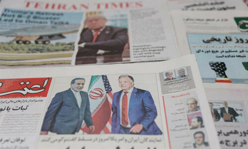 Iran, US hold &lsquo;positive&rsquo; talks in Oman, agree to resume next week
