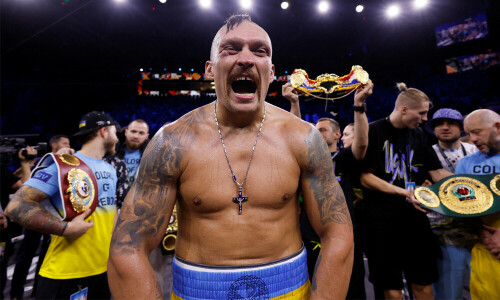 Usyk, Dubois in talks over heavyweight unification bout, say reports