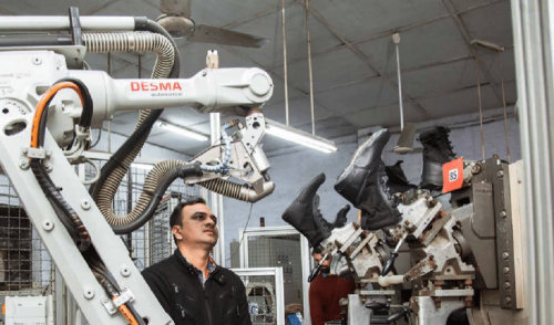 Collection of withholding tax: Footwear manufacturer fails to defy notice