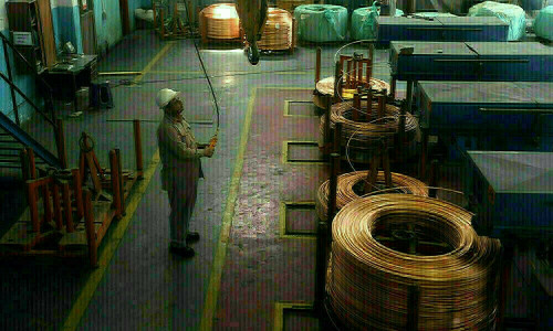 Shanghai copper gains on weaker dollar, improving Chinese economy Shanghai copper gains on weaker dollar, improving Chinese economy