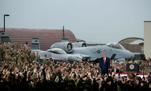 Trump includes US troop costs in tariff talks with Asian allies