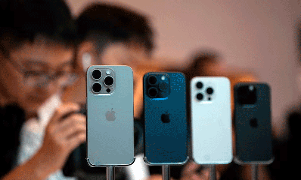 Apple&rsquo;s China smartphone shipments slide 9% in first quarter