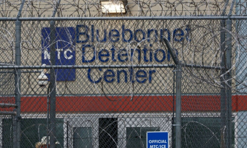 US Supreme Court judge slams ‘legally questionable’ deportation block US Supreme Court judge slams ‘legally questionable’ deportation block
