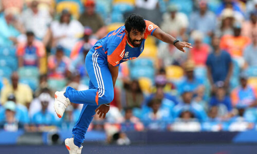 India&rsquo;s Bumrah, Mandhana win top Wisden awards