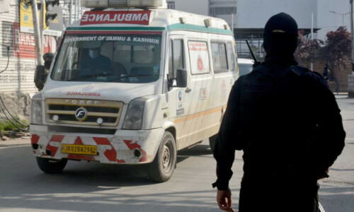 Attack on tourists in India&rsquo;s Kashmir kills 26, injures 17, police say