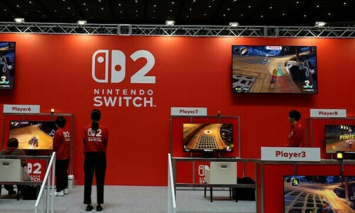 Japan&rsquo;s Nintendo fans test Switch 2 ahead of launch amid tariff worries