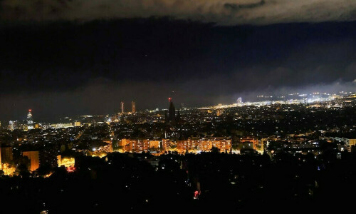 Power begins to return after huge outage hits Spain and Portugal