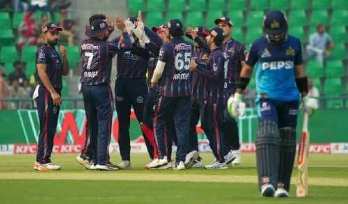 PSL 10: Karachi Kings crush Multan Sultans with all-round dominance