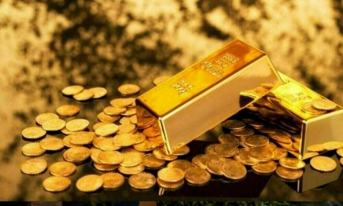 Gold set for worst week in more than 2 months; US jobs data eyed