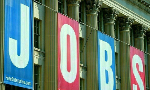 Spain&rsquo;s April jobless falls 2.61% from March to 2.51mn