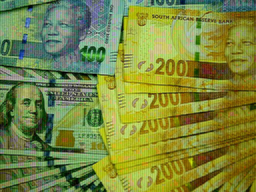 South African rand flat with global focus on US rate decision