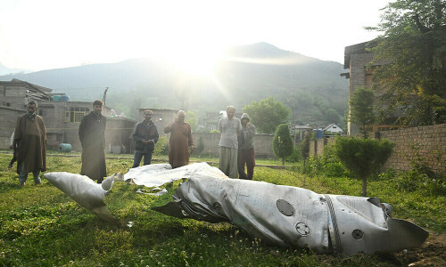 Pakistan&rsquo;s Chinese-made jet brought down at least two Indian fighter aircraft, US officials say