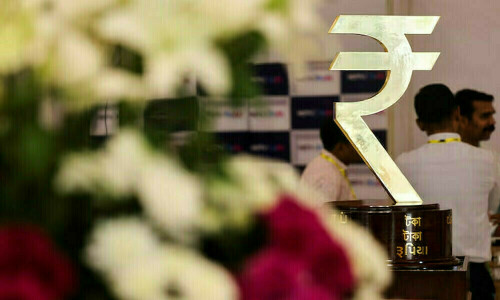 Indian rupee likely to weaken more on widening India-Pakistan conflict