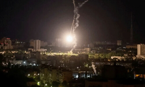 Russia launches air attack on Kyiv, city&rsquo;s mayor says