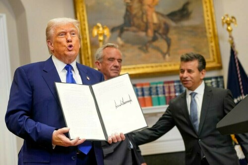 ٹرمپ نے ادویات کی قیمتوں میں کمی کیلئے ایگزیکٹو آرڈر جاری کردیا