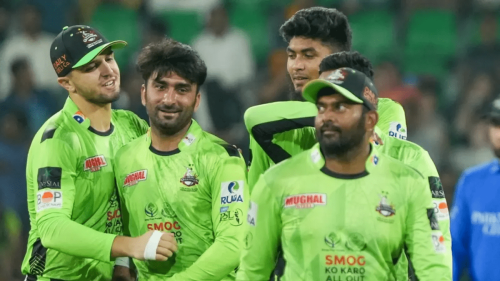 Lahore Qalandars thrash Islamabad United to qualify for PSL 10 final
