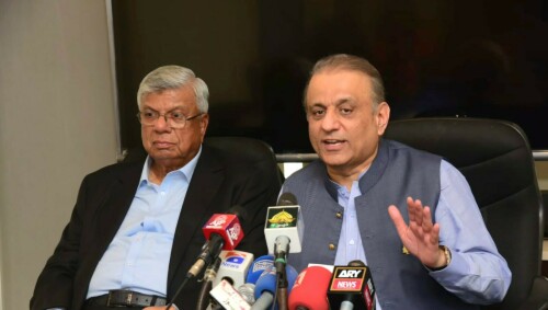 Construction of Sindh motorways ‘top priority’, says Aleem Khan