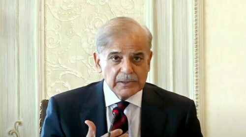 پاکستان علاقائی امن کیلئے بات چیت کے ذریعے مسئلہ کشمیر حل کرنا چاہتا ہے، وزیراعظم
