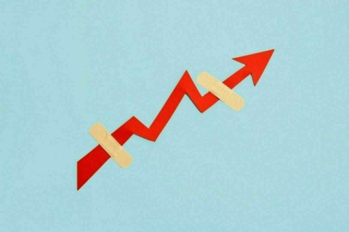 ریکارڈ کمی کے بعد مہنگائی بڑھنے کی شرح میں اضافے کا امکان