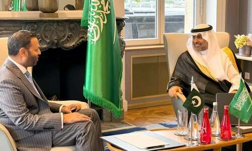 Kamal meets KSA health minister